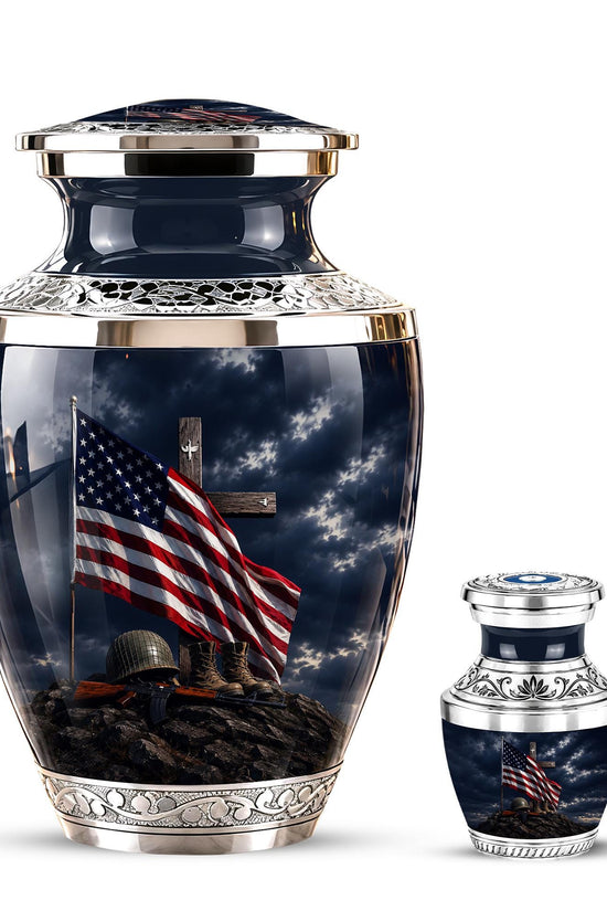 Military Cremation Urn, Patriotic Veteran Memorial Ashes, American Flag Tribute